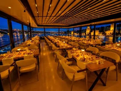 | Window-Side Table | VIP Lounge, VIP Menu, Soft Drink and Meeting Point on Private Tables 4